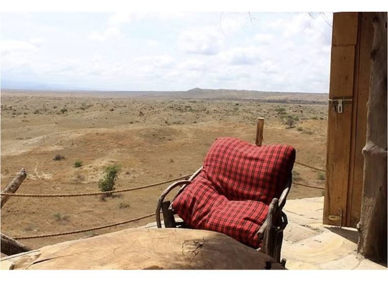 A terrace chair looking out over the plain